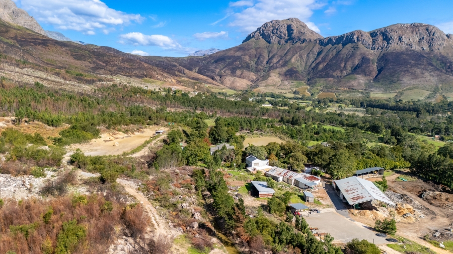 7 Bedroom Property for Sale in Franschhoek Western Cape